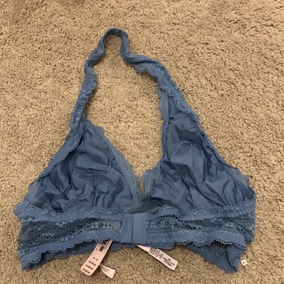 Brand new Victoria’s Secret bralette - Picture 2 of 7